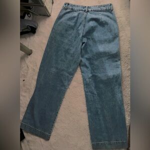 Forever 21 woman jeans size 26